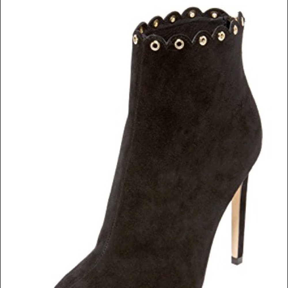 Raye bootie size 6